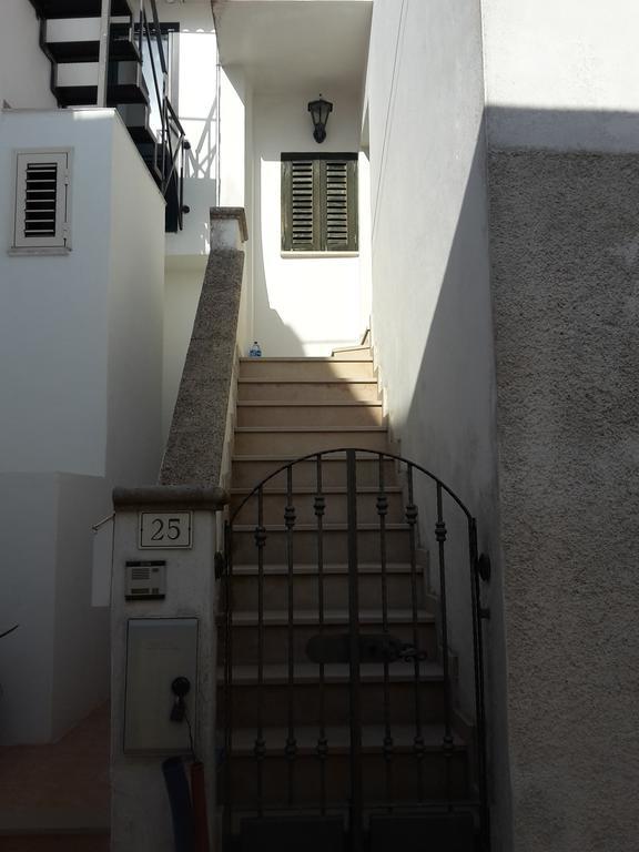 Ferienwohnung Centro Storico Di Castro Marina Zimmer foto